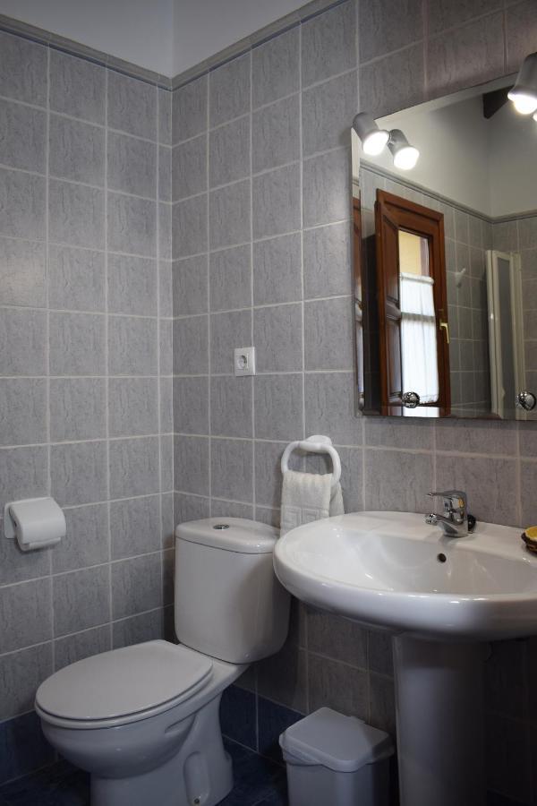 Apartamentos Rurales La Taberna Matienzo Esterno foto